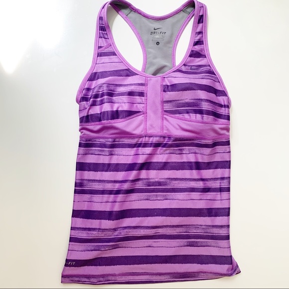 Nike Dri-Fit Built-in- Bra Performance Tank Small - Picture 5 of 8